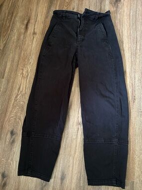 Everlane Women's Black the Utility
Barrel Pant